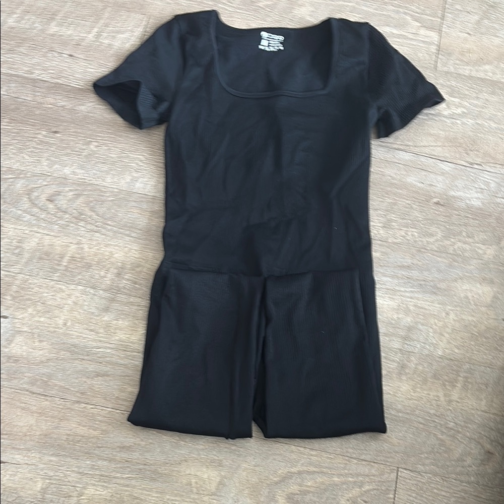 Black Short Sleeve Romper